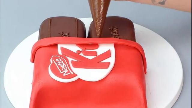 Идеальные украшения шоколадного торта