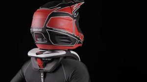 EVS R4 Neck Brace
