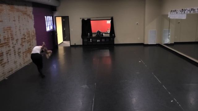 Hold Your Head Up High смотреть онлайн