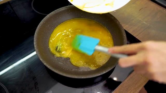 Самый ПЫШНЫЙ омлет на сковороде. Стоит ли приготовить омлет Пуляр_ Завтрак за 10 минут