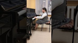 Г. Галынин "Лебеди" из цикла "В зоопарке"