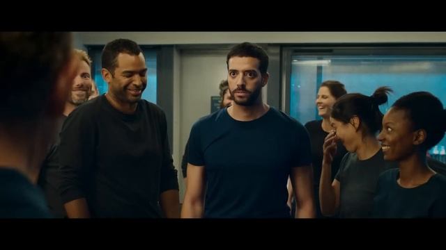 Tarek Boudali et Philippe Lacheau nous devoillent les secrets de tournage de 3 Jours Max à Beauvais смотреть онлайн