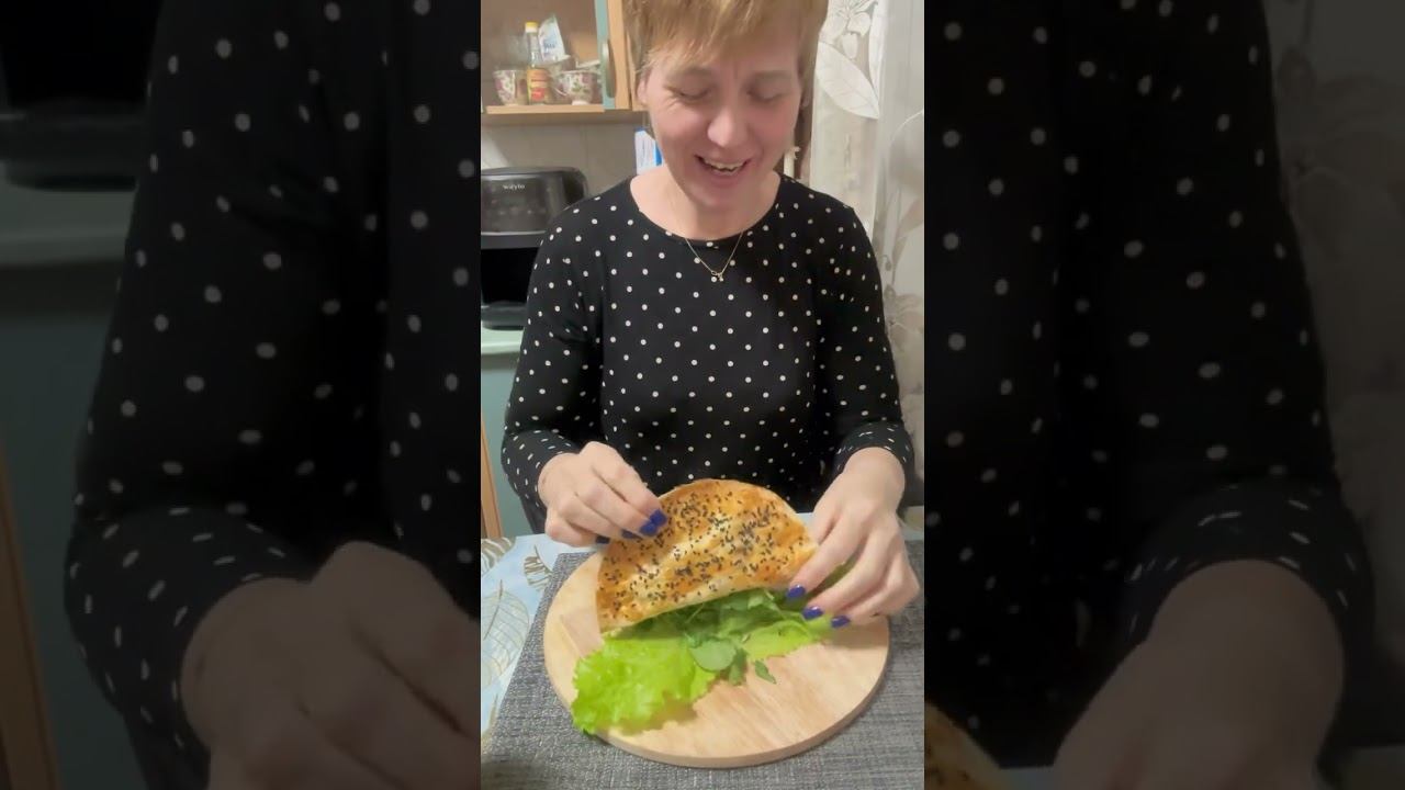 С Новым годом❤️/готовим чебуреки на завтрак/мукбанг