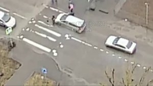 В Красноярске мигрант из Средней Азии прямо на пешеходном переходе допустил наезд на женщину