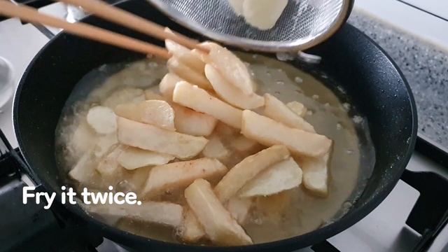 How to make Crispy French Fries : Fried Potatoes & Cheese Sauce Recipe