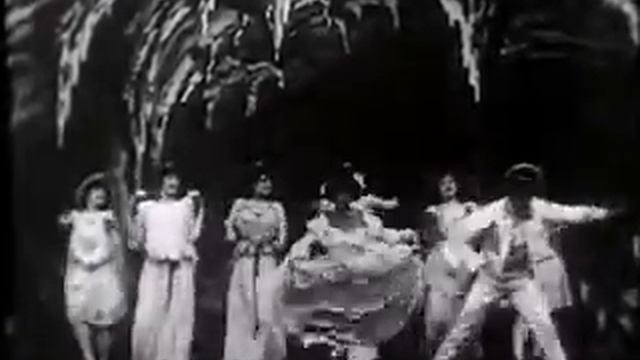 Georges Méliès - The Infernal Cakewalk - original score by C Murray смотреть онлайн