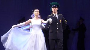 1# "Школьный двор" Наш вальс "Полонез" М. Огинского. Приятного просмотра...