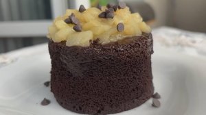 БРАУНИ из ГРУШИ за 3 МИНУТЫ_ Без Муки и Молочных продуктов—Супербыстрый РЕЦЕПТ в МИКРОВОЛНОВКЕ!