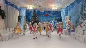Старинный танец Моцарт