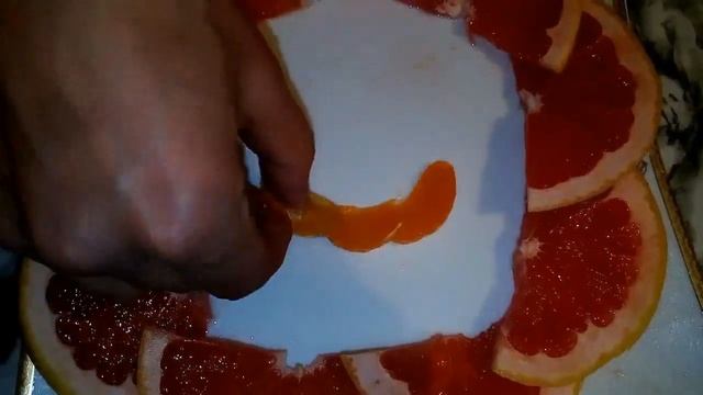 Մրգերով 3-ք ձեվավորումներ/3 фруктовых украшения/3 fruit decorations смотреть онлайн