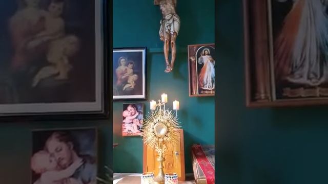 Adoración al Santísimo Sacramento del AltarCon el Padre Fabian Esteban Oliva. 24/04/21 смотреть онлайн