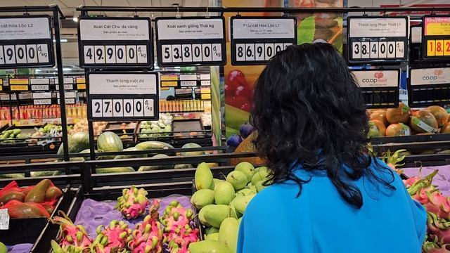 Супермаркет Хошимин, продукты, бытовая химия, цены на алкоголь.