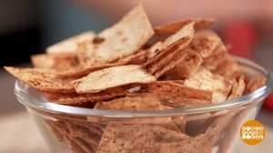 Домашние чипсы из лаваша от Марии Суровой. Доброе утро. Суббота. Фрагмент выпуска от 12.04.2025