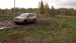 Рав 4 дрифт по грязи