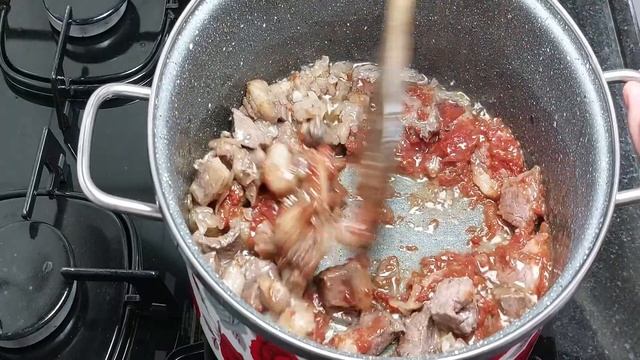 DELICIOUS RECIPE/ Traditional Turkish White Bean Stew with Meat 😋 'Kuru Fasulye'