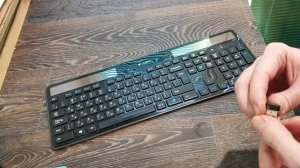 Беспроводная клавиатура Logitech K750 Solar