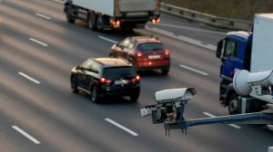 Эксперт рассказал подробности о камерах, которые штрафуют за телефон