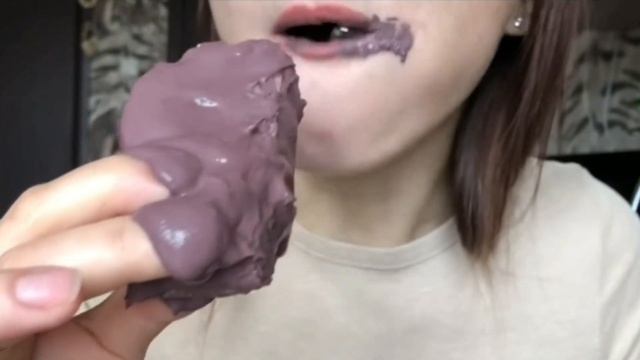 🍇Хруст плитки мела "Премиум" а пасте "Аметист". Chalk asmr🍇 смотреть онлайн