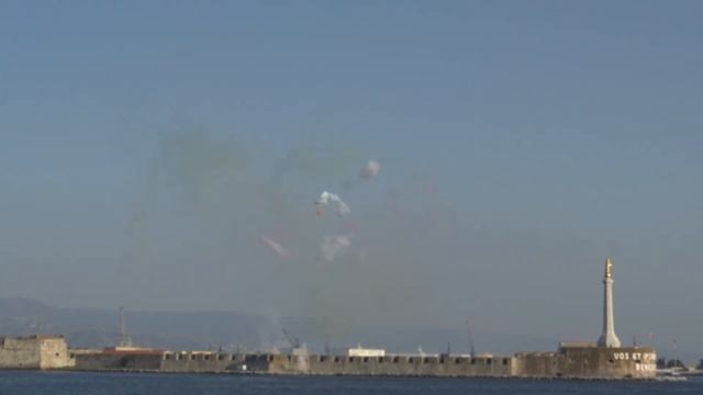 VARA DI MESSINA 2020 COVID EDITION - Spettacolo pirotecnico Diurno Arigò смотреть онлайн