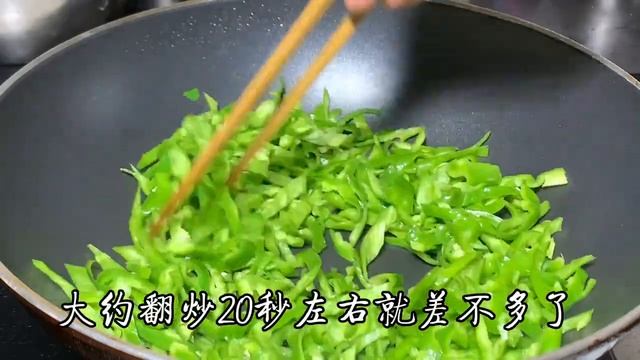 這才是青椒炒雞蛋好吃的做法，出鍋鮮香美味，大人小孩都愛吃【阿光廚房】#椒炒雞蛋 #椒炒雞蛋料理 #椒炒雞蛋食譜 #椒炒雞蛋煮法 #椒炒雞蛋做法