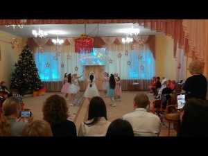 Новогодний утренник в детском саду