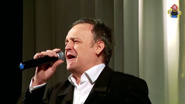 "ПО УЛИЦЕ ГАЛЕРНОЙ" поёт Андрей Косинский в гостях у "МИТРОФАНОВНЫ" смотреть онлайн