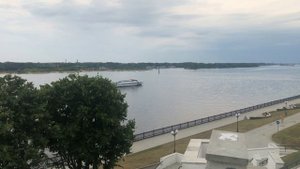 Катер на реке. г. Ярославль