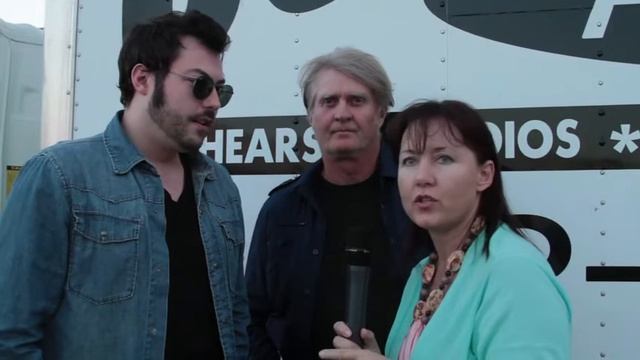 Andrew Cole, Tom Cochrane, Christine Thompson смотреть онлайн