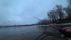 Рыбалка на хищника ранней весной! Первое видео на канале!