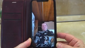 Наш шутник замёрз и от холода объелся ( что бы согреться).