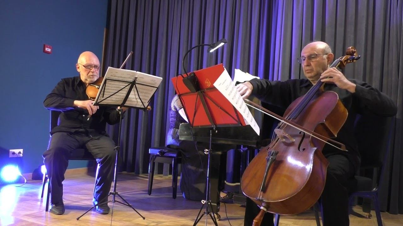 М.Глинка. Не искушай меня без нужды. смотреть онлайн