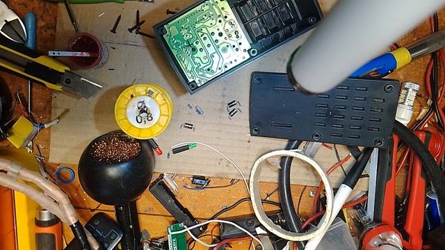 ЗУ 12v переделка по литий.mp4