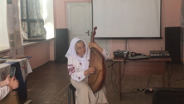 Гра на бандурі в БК смотреть онлайн