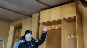 Двигаем мебель. У Марты снова праздник живота. А мы мерзнем.