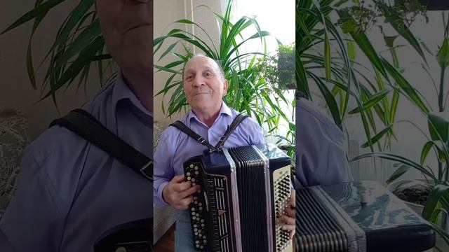 Песня " Я любил одну милую" исп. Николай Епрвнцев смотреть онлайн