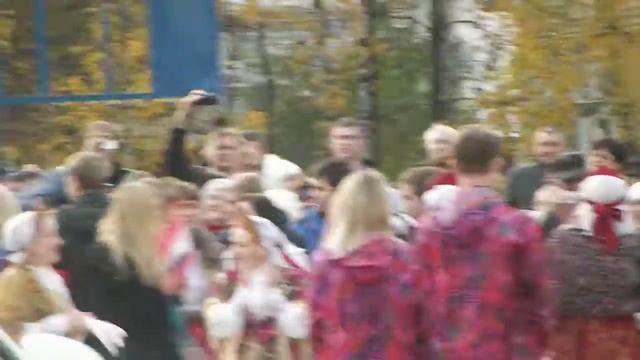 Зажжение олимпийского факела в Торжке! смотреть онлайн