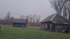 деревня в дождь