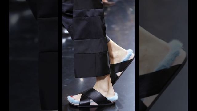 Кто такая Phoebe Philo Фиби Файло и почему все так ждали эту коллекцию.