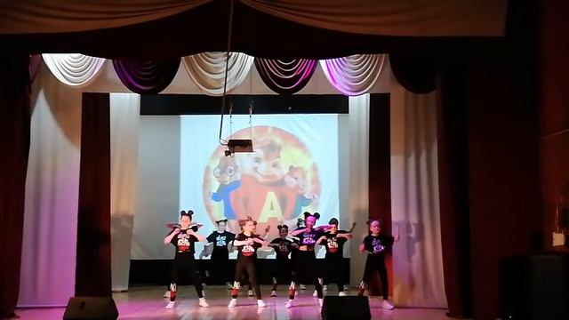 Группа "Смайлик" - "Бурундучки", генеральная репетиция смотреть онлайн