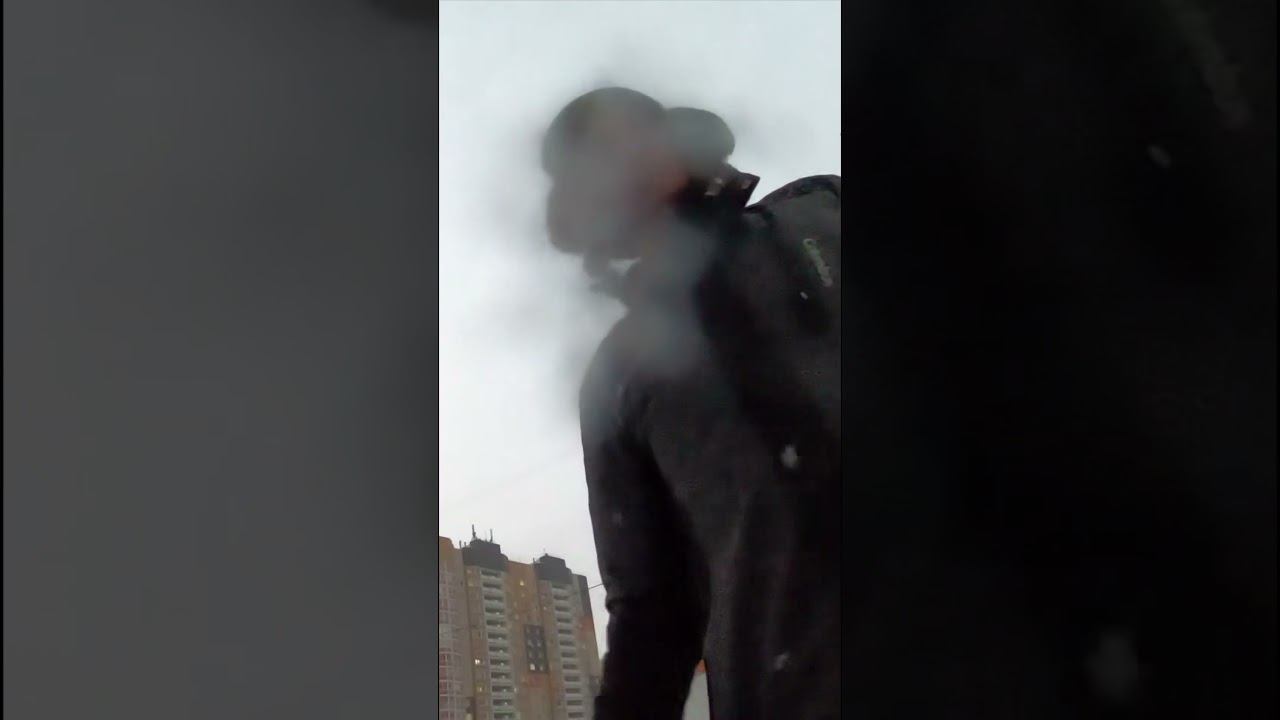 Дед по достоинству оцени изобретение облегающее жизнь велосипедиста!