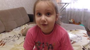 ВЛОГ : РАСПАКОВКА ПОДАРКОВ .