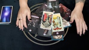 Кто вредил // 2 варианта // Соня Таро //