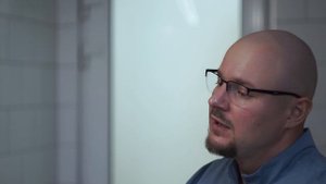 Стоит ли удалять зуб мудрости