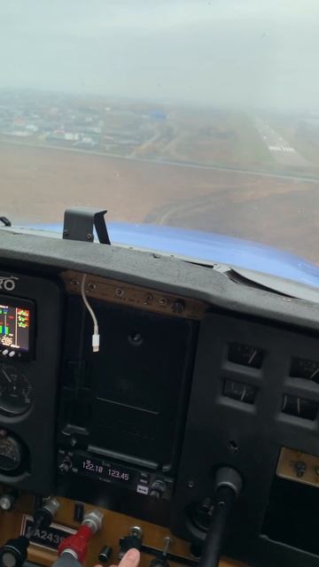 Самолет Cessna 172, аэродром Мячково #авиаперелеты #aviation #самолеты #airport #shorts #moscow