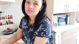 233 Всё делаю не правильно. Не могу  отказать.  Продукты из  СВЕТОФОРА.