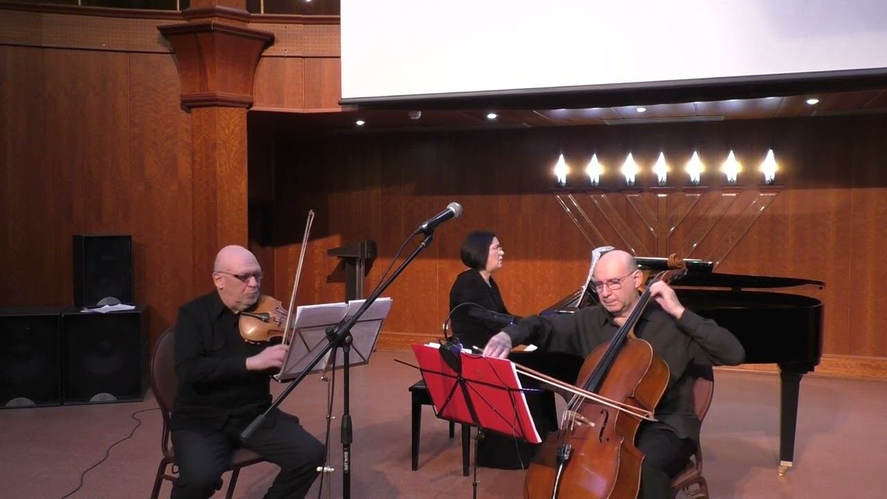Ф.Шуберт.Антракт из музыки к пьесе Розамунда.Переложение для трио смотреть онлайн