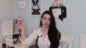 11  ПУДРОВЫХ И ПОМАДНЫХ АРОМАТОВ