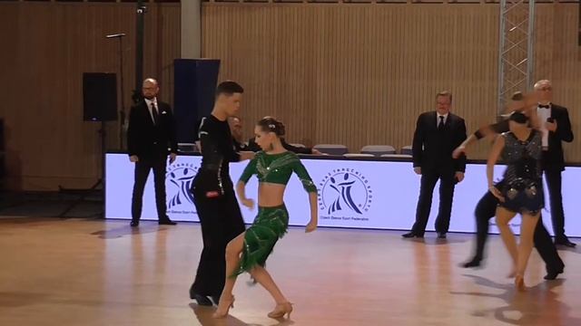 Jakub Pozdíšek - Ester Dostálová /MČR T10 2018/ Kojetín/ Paso doble смотреть онлайн