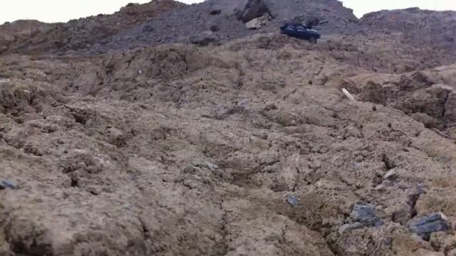 Honcho & Dingo Crawling смотреть онлайн