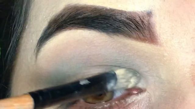 Soft Gray Makeup| Glam party look| Makeupbygull